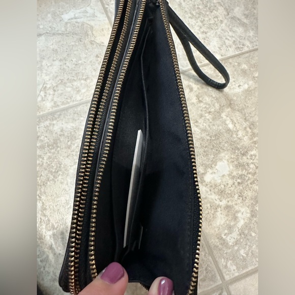 Coach wristlet - Picture 5 of 7